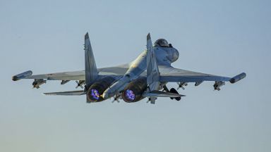Прехващането от руските въоръжени сили на бойни самолети и кораби