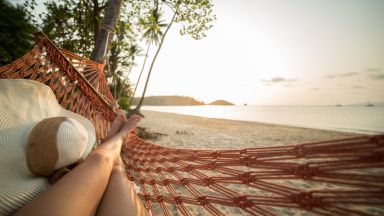 Доц Д р Димитър Петков Началник на Отделение по съдова