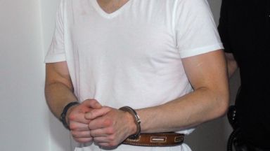 Общинска полиция в Бургас е задържала 31 годишен мъж от Приморско