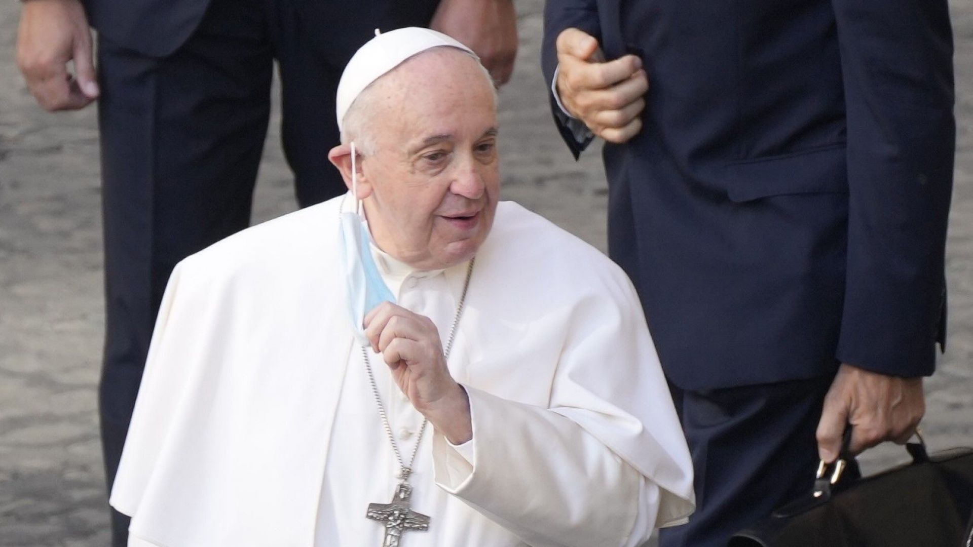 Папата е категоричен - Римокатолическата църква няма да благославя еднополови бракове