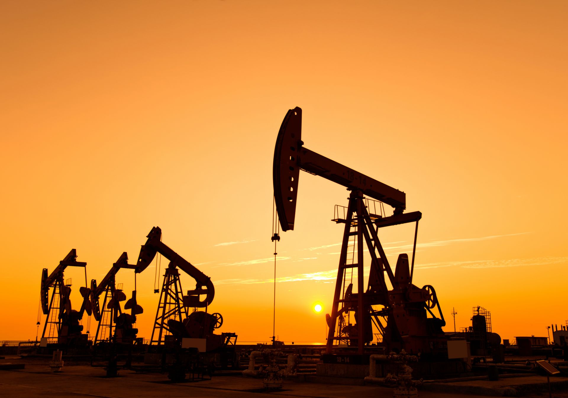 Новият нефт и газ са в противоречие с екологичните цели - доклад