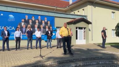 Лидерът на ГЕРБ Бойко Борисов отправи остри реплики към служебния