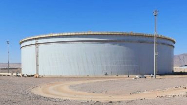 Египет влезе в Гинес с гигантски резервоар за петрол с плаващ покрив