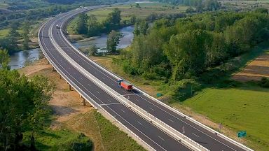 По повод на разпространени в медиите през последните дни неверни