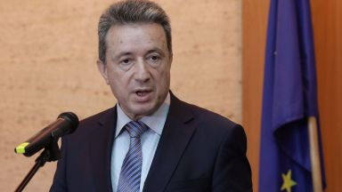 По време заседанието на Пленума на Висшия съдебен съвет министърът