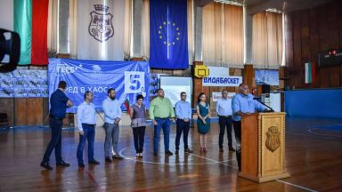 От комунизма не е имало такива репресии Влизат по къщи