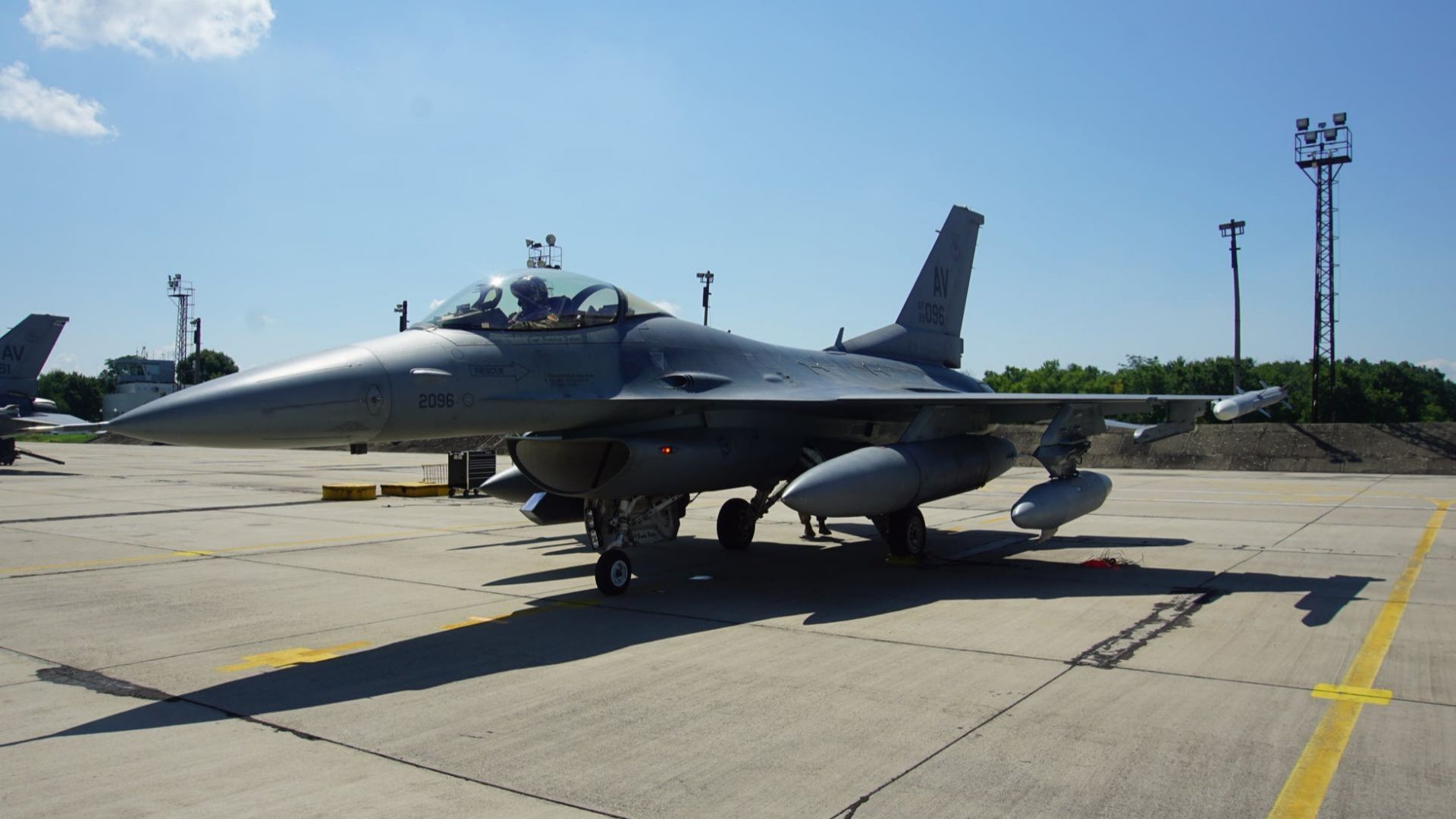 "Локхийд Мартин": Осемте F-16 за България са на производствената линия 