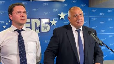 Има терор и има репресия и е видно че е