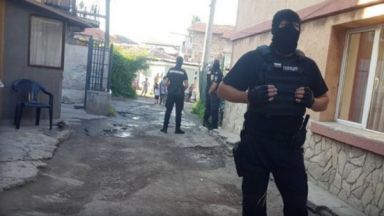 Полицейска акция се провежда в столичния квартал Факултета Проверява се