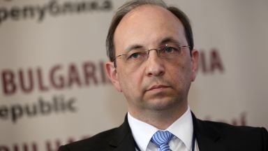 Бившият икономически министър Николай Василев разкритикува правителството за макрорамката на