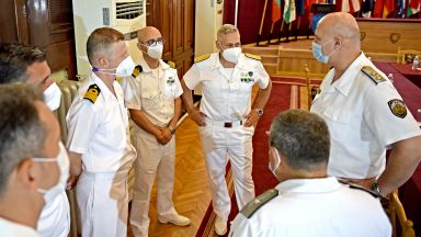 Повече от 2100 души от 16 държави 14 от които