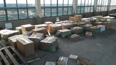 Близо 1330 кг неправилно съхранявана риба и над 820 кг