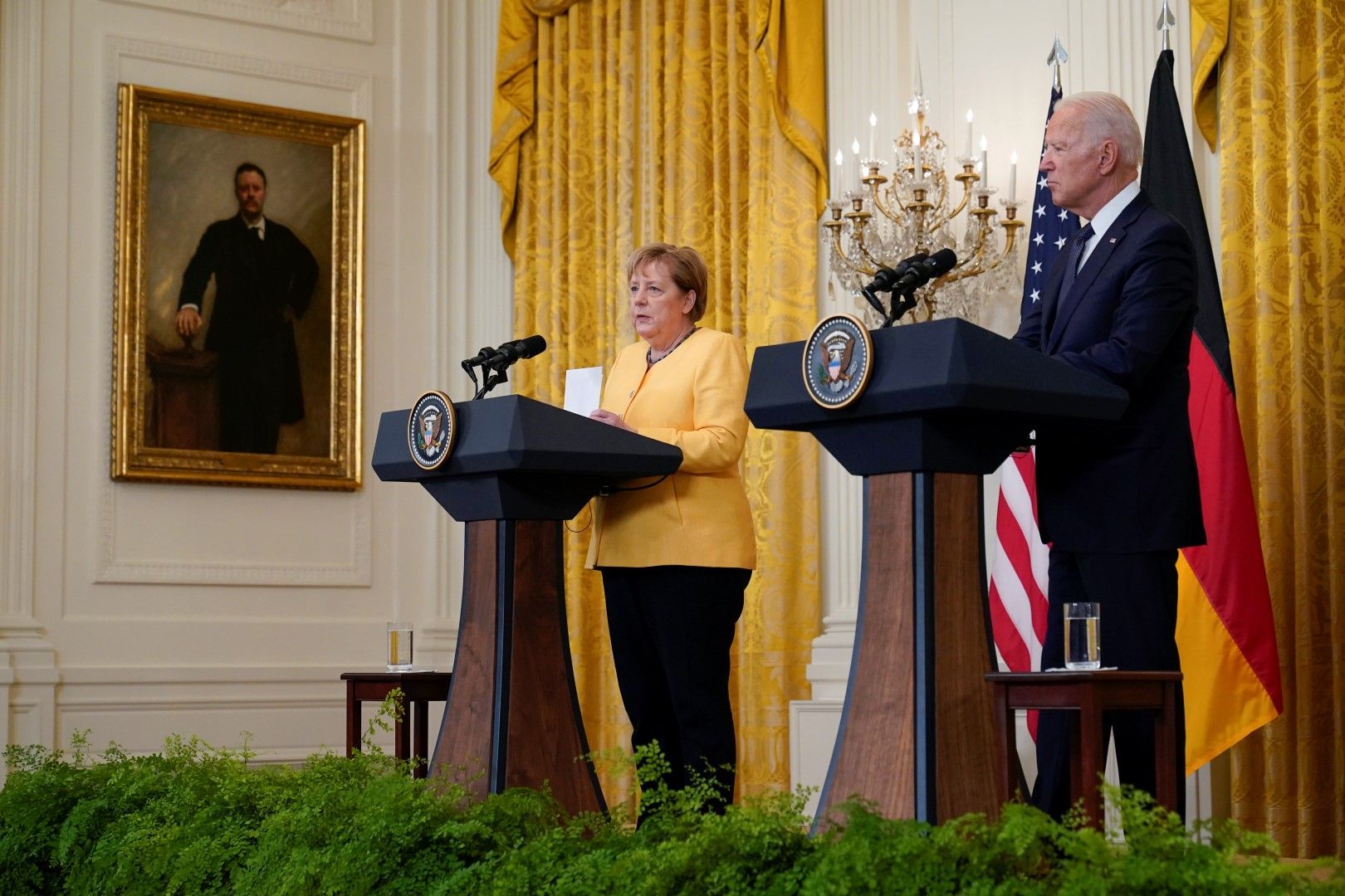 Ангела Меркел и Джо Байдън дават пресконференция след разговорите им във Вашингтон