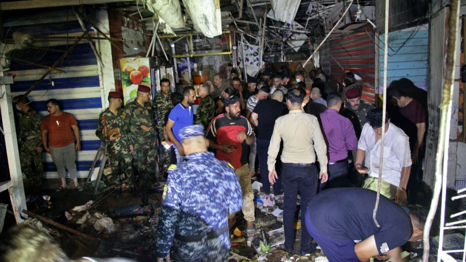 ИДИЛ окървави багдадски пазар след ареста на неин емир 