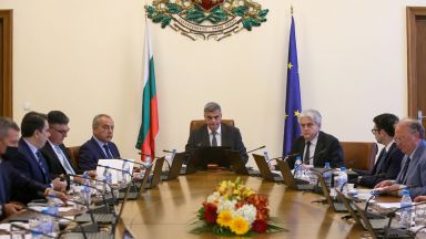 Със заповед на служебния премиер Стефан Янев са назначени трима