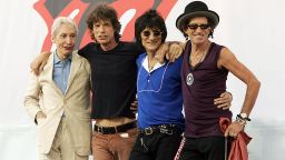 Четиричасов сериал, посветен на "Rolling Stones", тръгва на малкия екран след два месеца