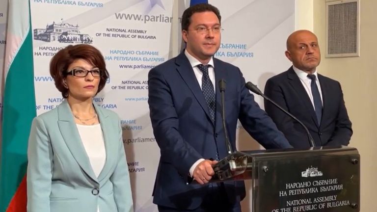 ГЕРБ/СДС отказаха консултациите при президента (видео)