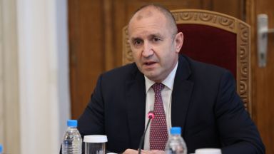 Президентът Румен Радев започна консултациите с парламентарните сили в 47 ото