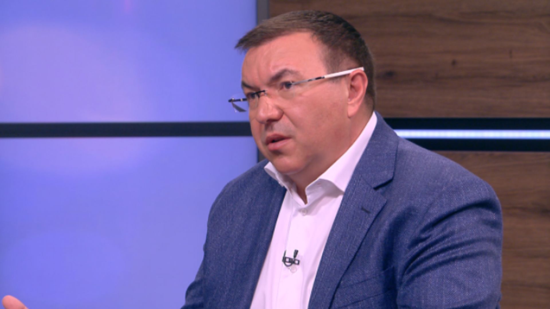 Костадин Ангелов: "Има такъв народ" обърнаха палачинката, вече преговарят с БСП и ДПС