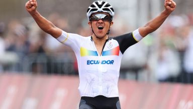 Големият колоездачен катерач Карапас донесе втора олимпийска титла на Еквадор