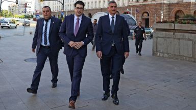 Служебният премиер Стефан Янев ще бъде изслушан в парламента за