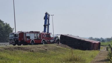 Властите арестуваха шофьора на автобуса който предизвика тежка катастрофа с