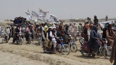  Американската войска подхвана талибаните с въздушни удари 