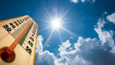 Прогнозни сценарии: Все по-горещо от утре, задава ли се адска жега до 45 градуса идната седмица 