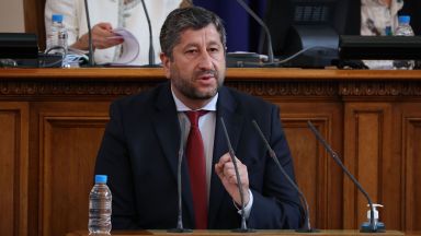 Подкрепа за правителство без ГЕРБ и ДПС ще дадат Демократична