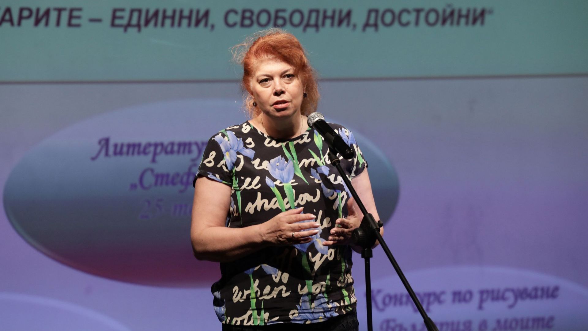 Илияна Йотова: Президентът беше безкрайно толерантен, време е да разберем кой е премиерът