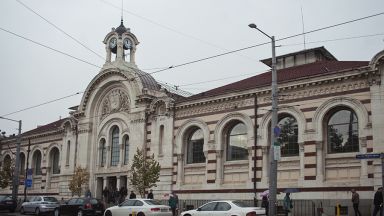 пострада след като беше нападнат от свой сънародник съобщиха от