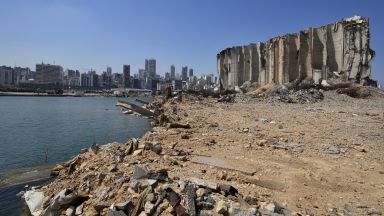 На 4 август се навършва една година откакто в Бейрут
