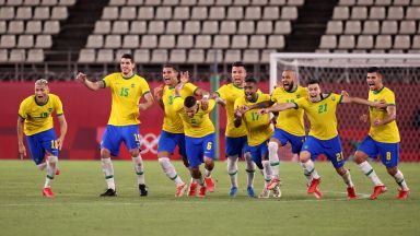 Кабаков даде и отмени дузпа, драма прати Бразилия на трети пореден финал