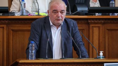 Арман Бабикян: Имаме неофициални разговори с ПП и ДБ, но нищо повече