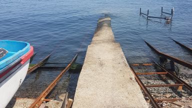 Отходни води на Синеморец се изливат в залива "Свети Яни"