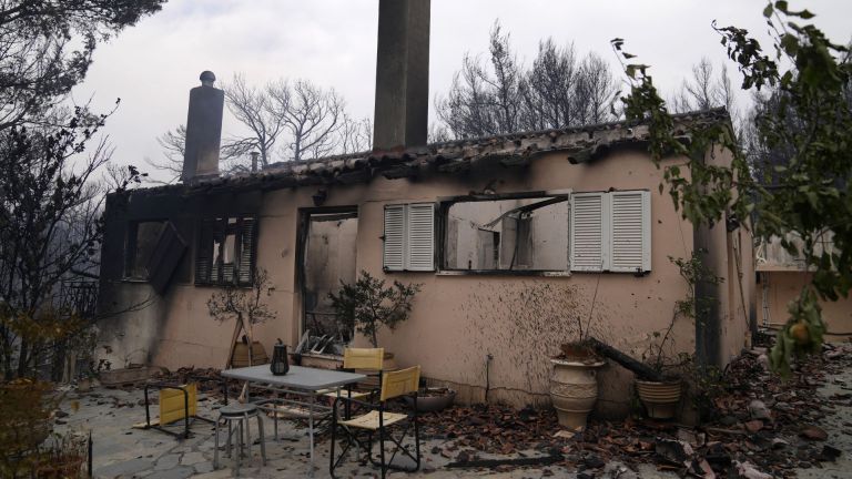 Във връзка с разрастването на пожарите в Гърция и прогнозираните
