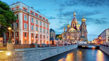 Санкт Петербург за любителите на архитектурата (видео)