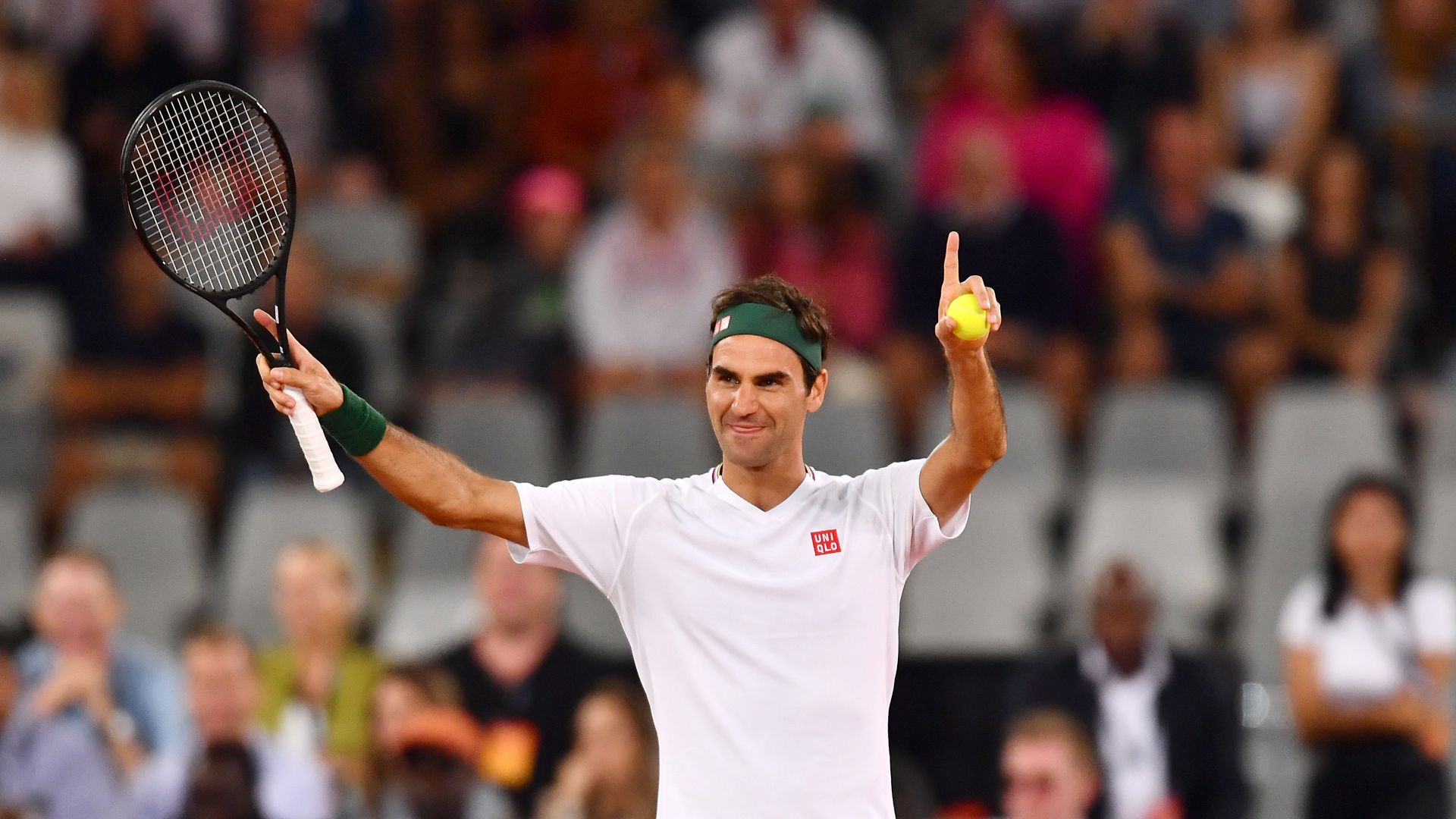 Дори без да играе: Федерер е спечелил най-много за последната година
