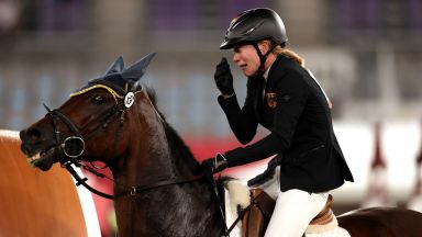 Нов олимпийски скандал с германски треньор, опитал да нокаутира кон