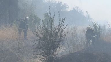 Измерванията на въздуха в Кремиковци след бушуващия пожар на сметище