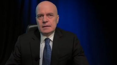 Днес Христо Иванов отново е коментирал биографиите на номинираните министри