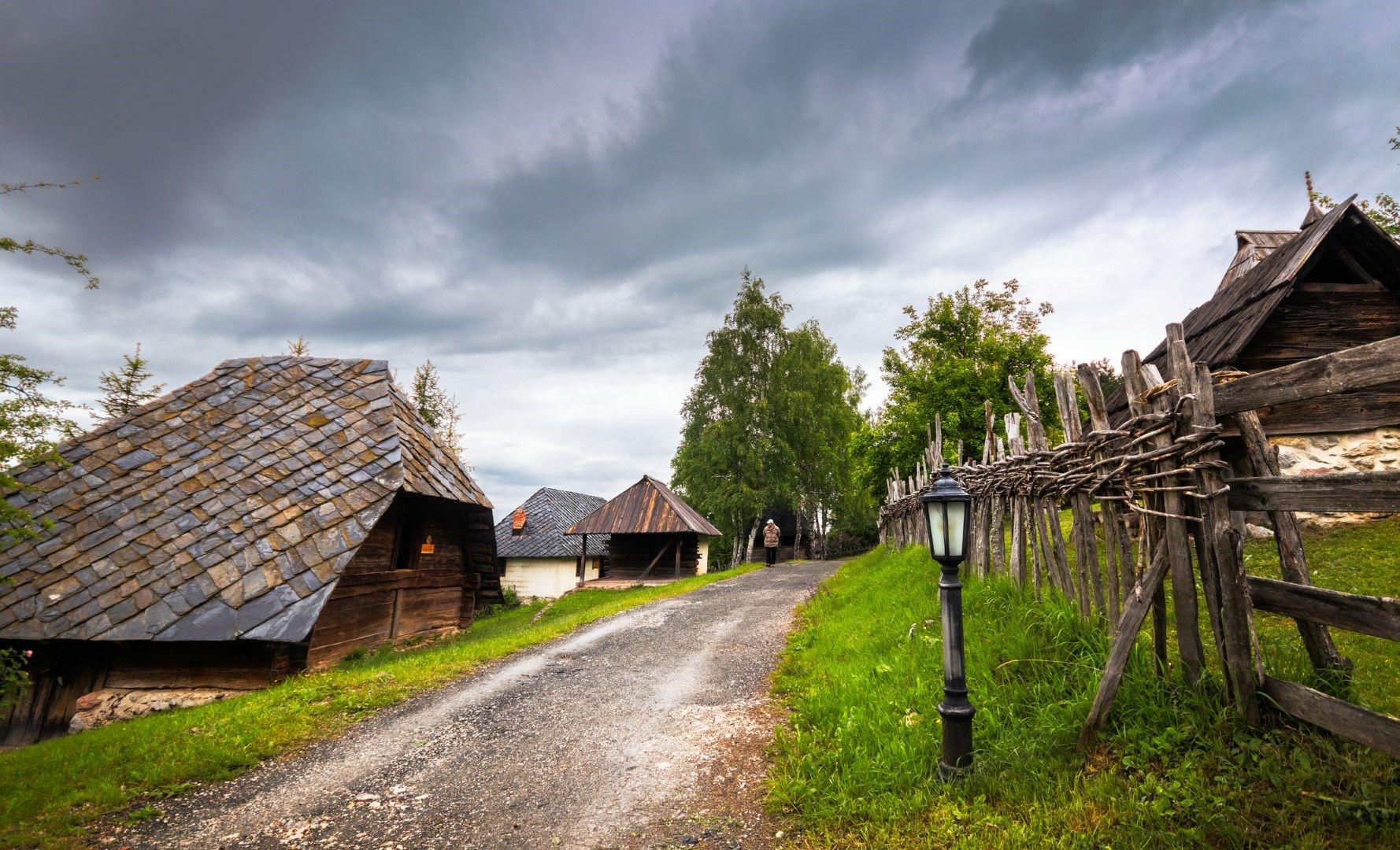 Етно село Сирогойно в Сърбия