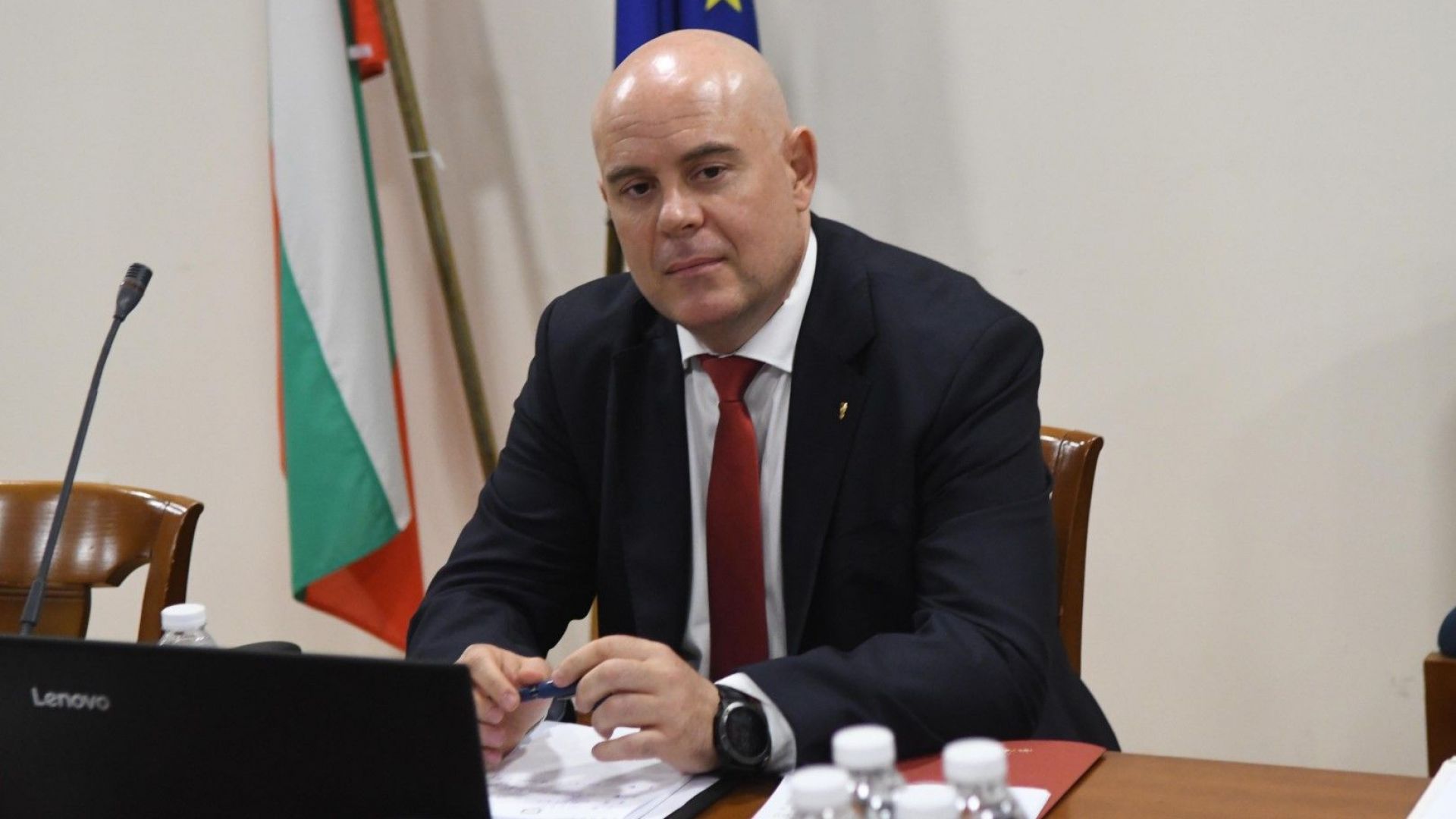 Главният прокурор е напуснал наетата вила в резиденция "Бояна"