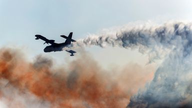 Самолет за гасене на пожари на Главната дирекция по горите