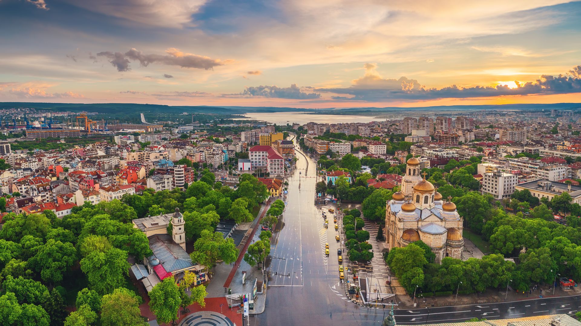 100 години курортен град: Варна отбелязва своя празник
