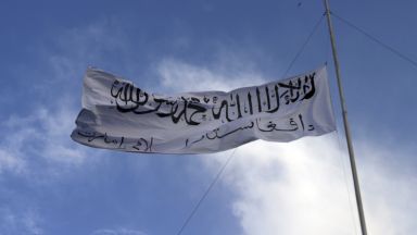 Бойци на талибанското движение влязоха тази вечер в афганистанската столица