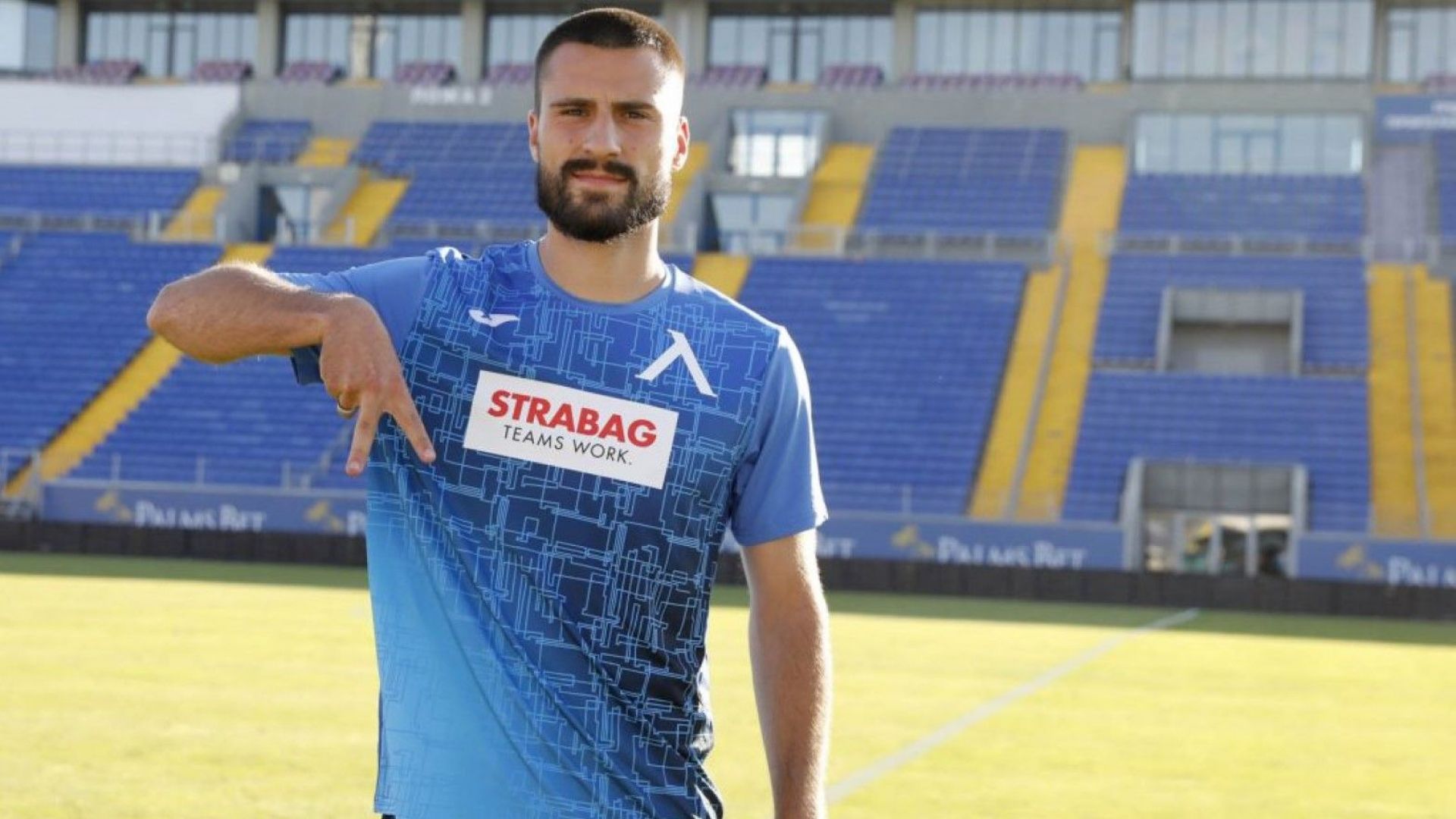 "Левски" взе играч на Северна Македония от Евро 2020