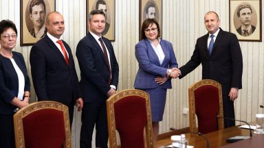 Президентът Румен Радев ще връчи третия проучвателен мандат на третата