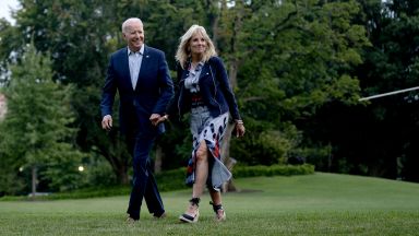Американският президент Джо Байдън заяви че той и съпругата му