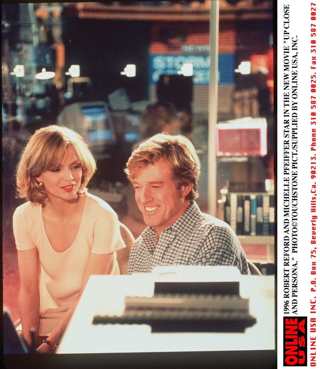 Робърт Редфорд и Мишел Пфайфър във филма "Поверително и лично" (1996)